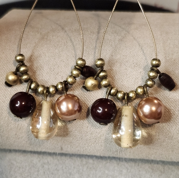 💚 3/$10 Gold and Brown Teardrop Wire Earrings - Picture 6 of 6